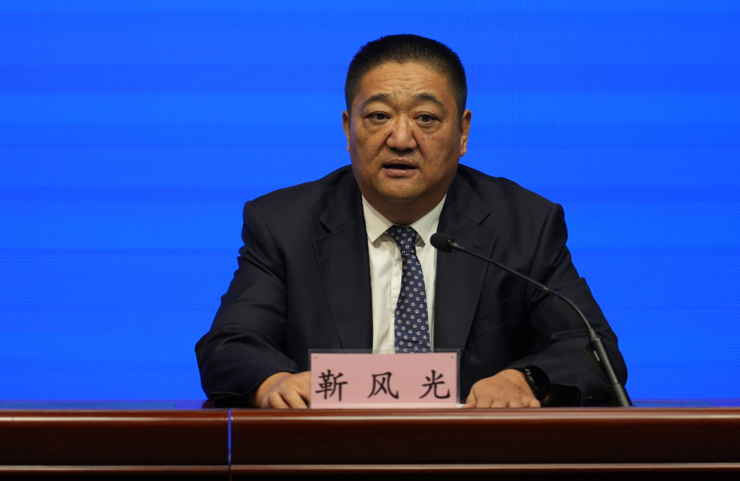 1071124544_副本.jpg 1071124544_副本.jpg